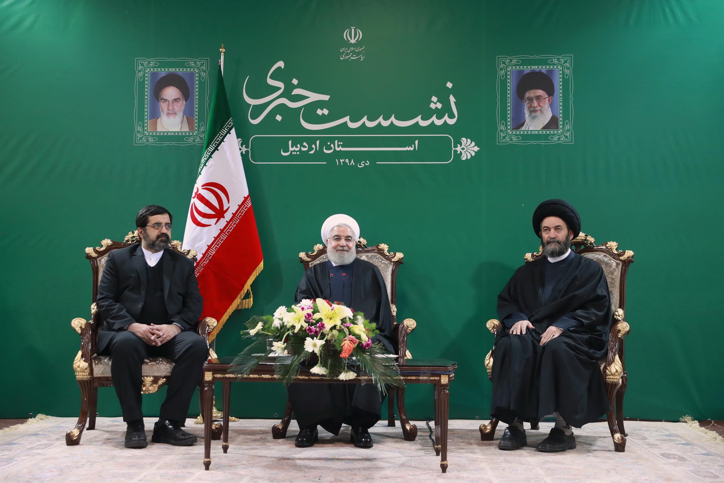 رئیس‌جمهور در نشست خبری استان اردبیل