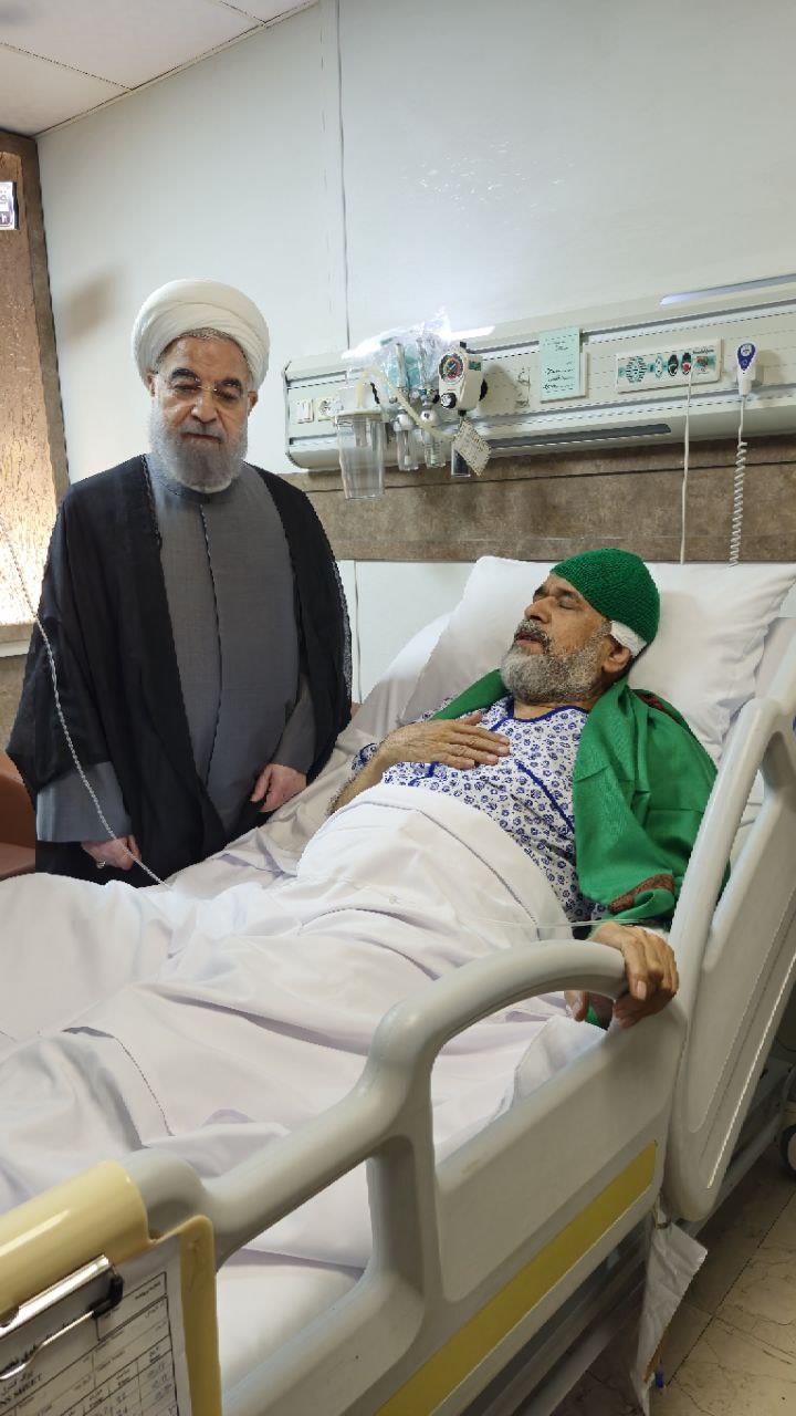 عیادت دکتر روحانی از حجت‌الاسلام علوی